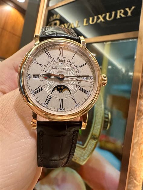 đồng hồ patek philippe đã qua sử dụng|giá đồng hồ philippe cũ.